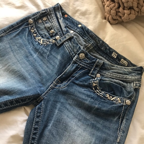 Signature Straight Miss Me Light Wash Denim Jeans - Picture 3 of 6